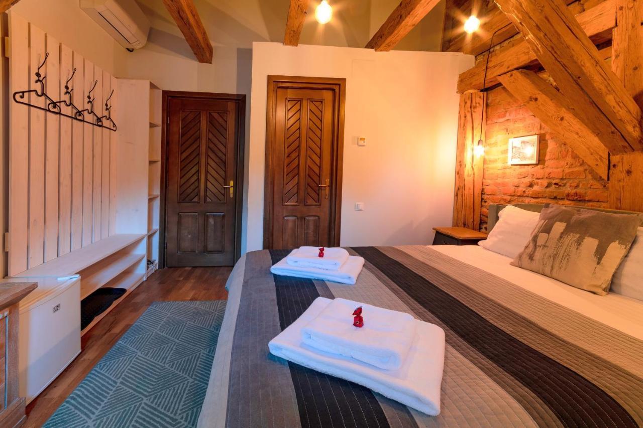 Wood House Republicii Otel Braşov Dış mekan fotoğraf