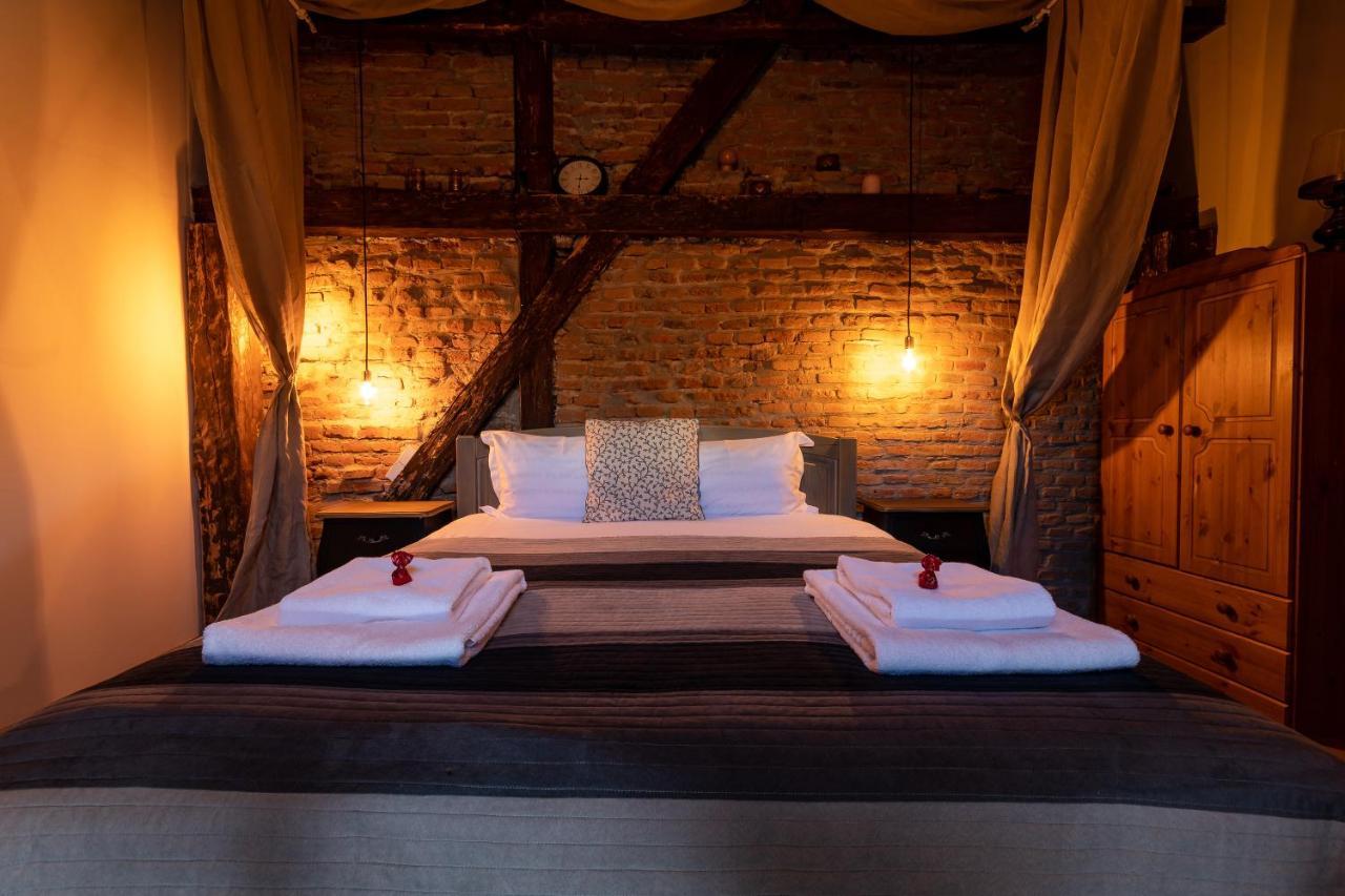 Wood House Republicii Otel Braşov Dış mekan fotoğraf