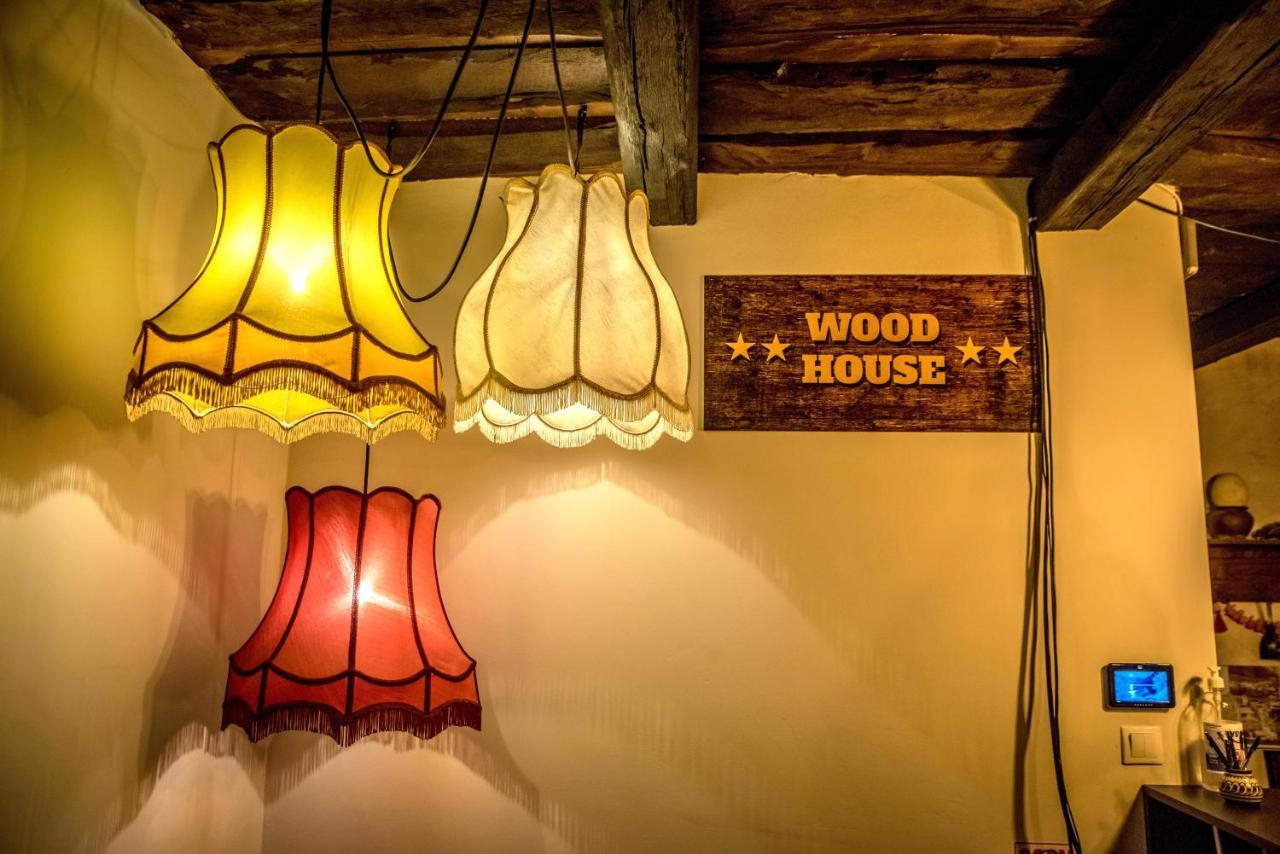 Wood House Republicii Otel Braşov Dış mekan fotoğraf