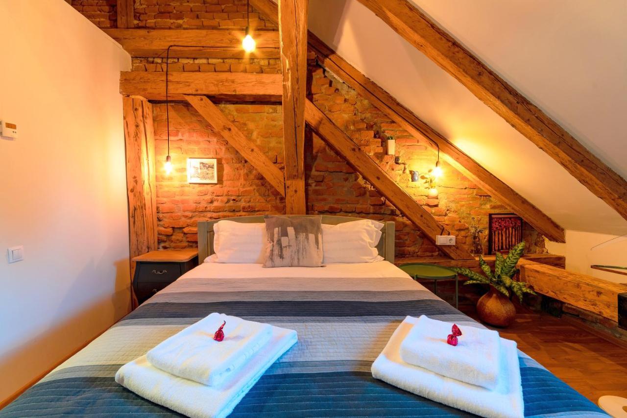 Wood House Republicii Otel Braşov Dış mekan fotoğraf