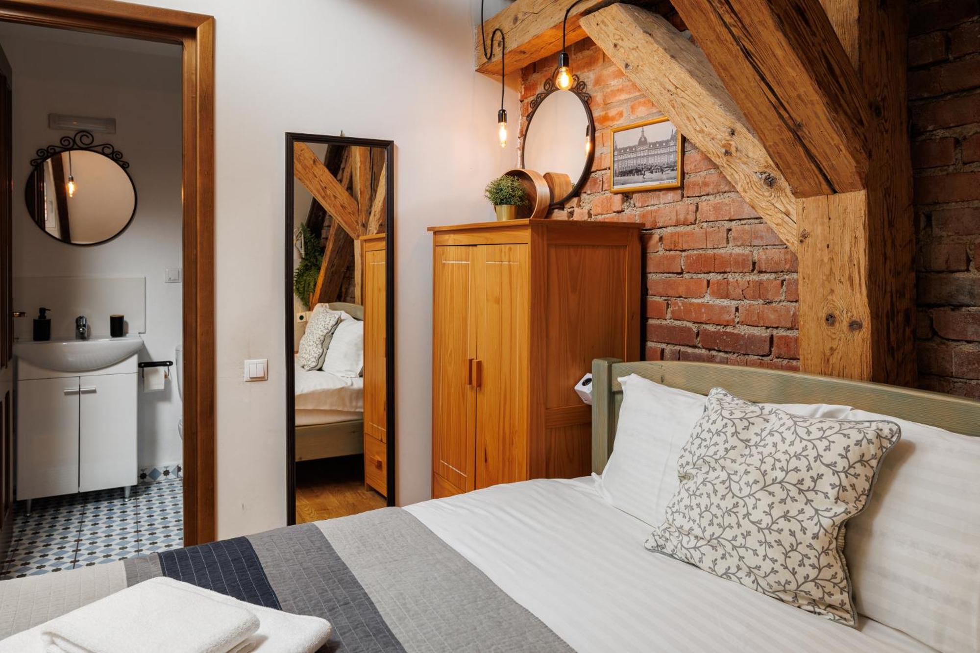 Wood House Republicii Otel Braşov Dış mekan fotoğraf