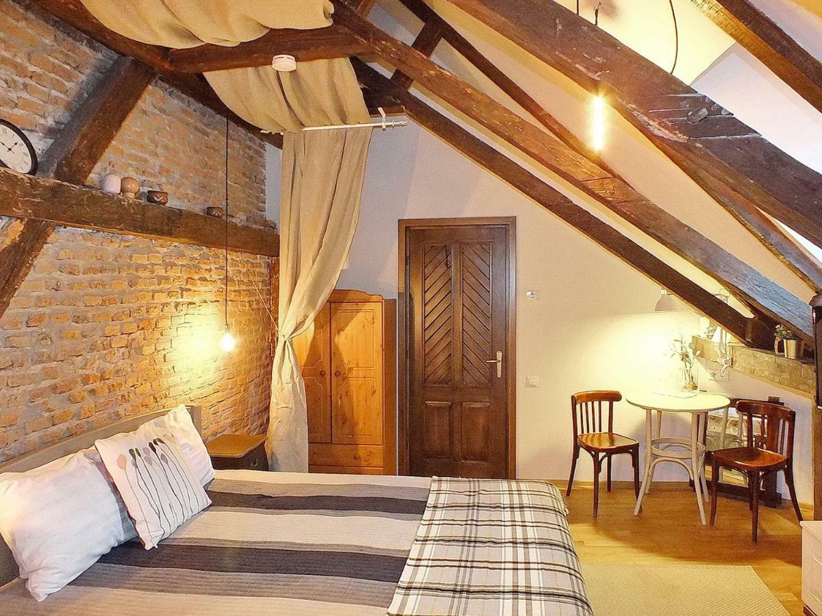 Wood House Republicii Otel Braşov Dış mekan fotoğraf
